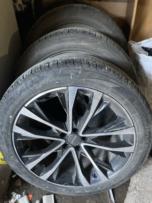 Диски с резиной на jetour