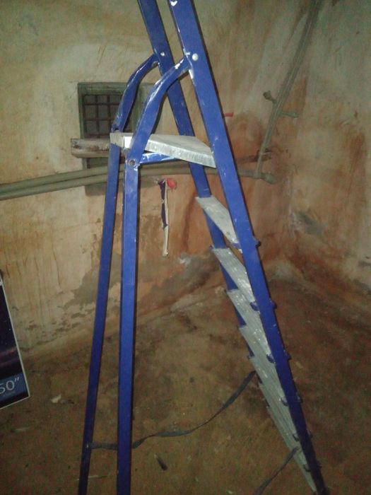Стремянка/лестница