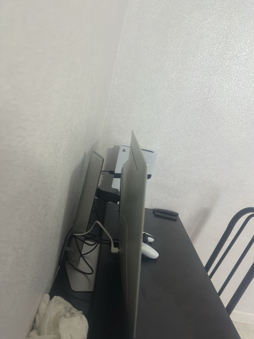 Продаю PS 5 Pro + Монитор