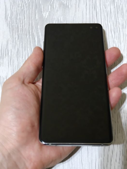 Samsung S10 Plus 128 gb Ram 8