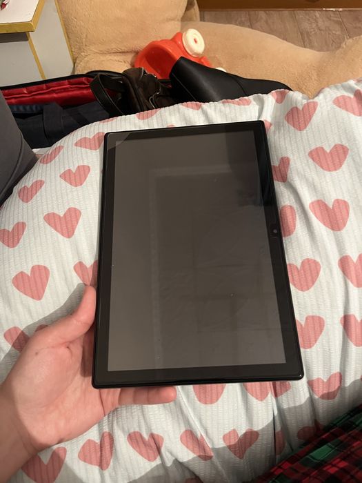 Планшет с клавиатурой для учебы