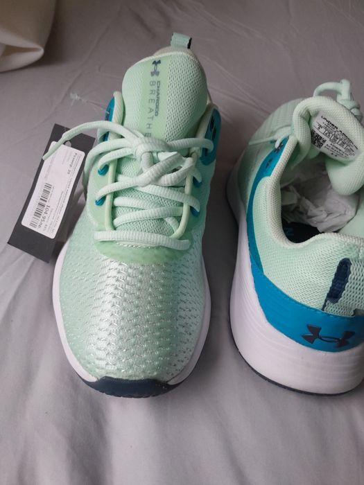 Маратонки  under  armour