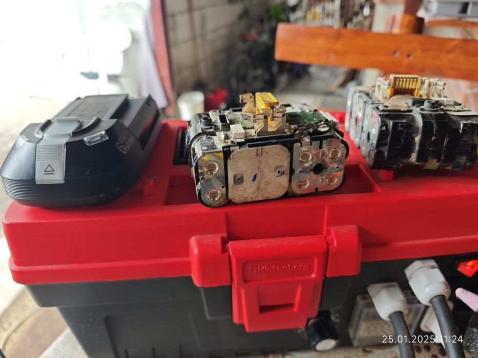 Repar si construiesc bateri litiu ion