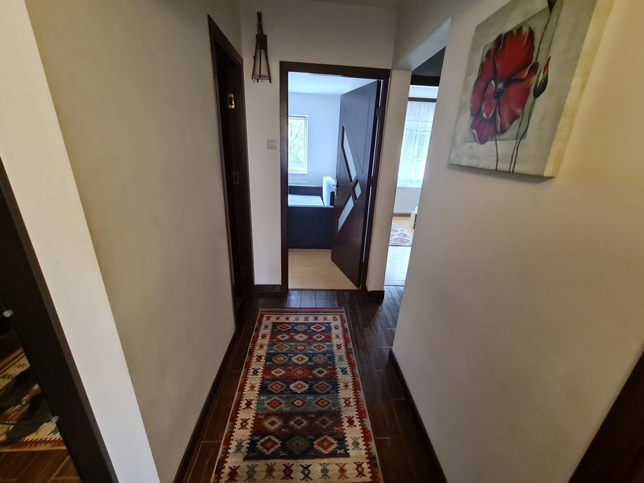 Proprietar, inchiriez ap 3 camere in Tractorul