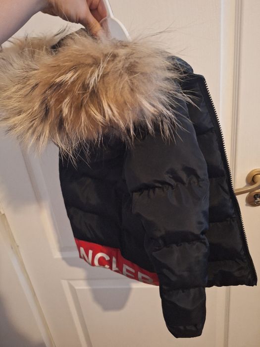 Geaca moncler 3-4 ani Originala