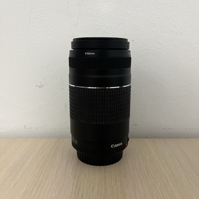 Обьектив телевик Canon EF 75-300