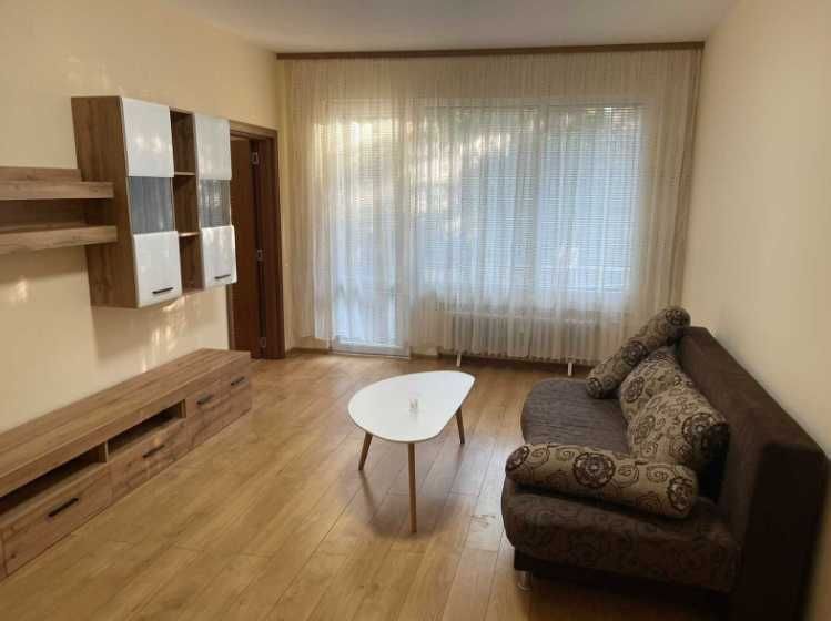 Продава се Двустаен апартамент в София, Хладилника - 74 кв.м за 1879 €/кв.м - Снимка #1