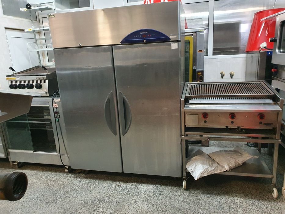 Инокс шкафове хладилни100бр от 1000до2200лв,2019г