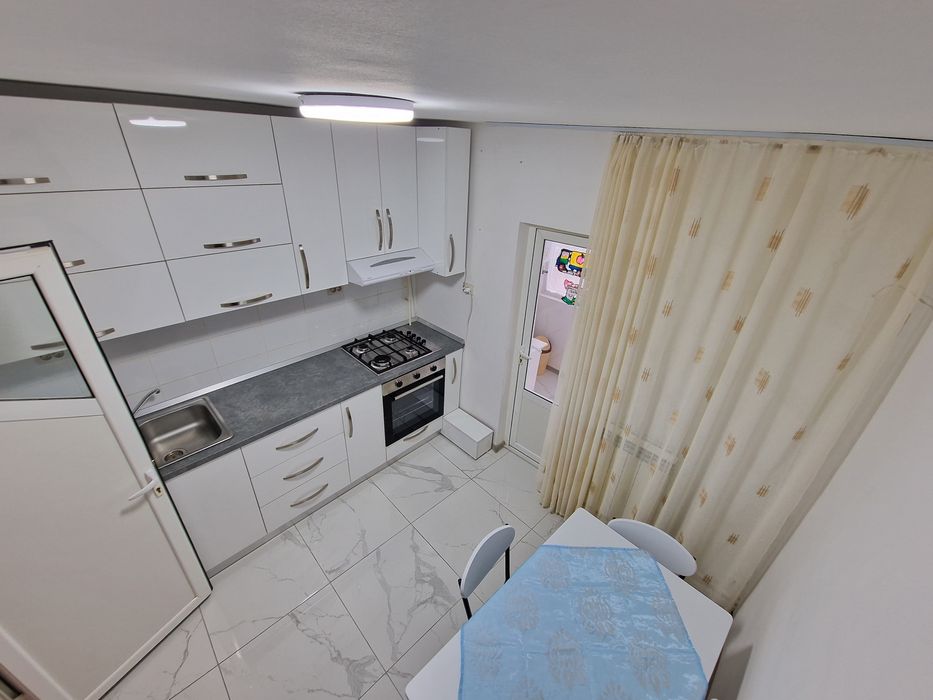 Apartament 2 camere etaj 3