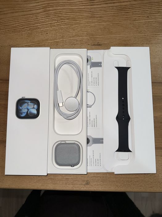 Apple Watch 11 Space Grey  46mm