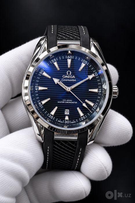 Omega Seamaster — Blue Dial Watch