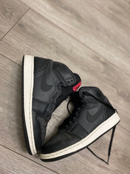 Adidași Jordan , reflectivi la lumina