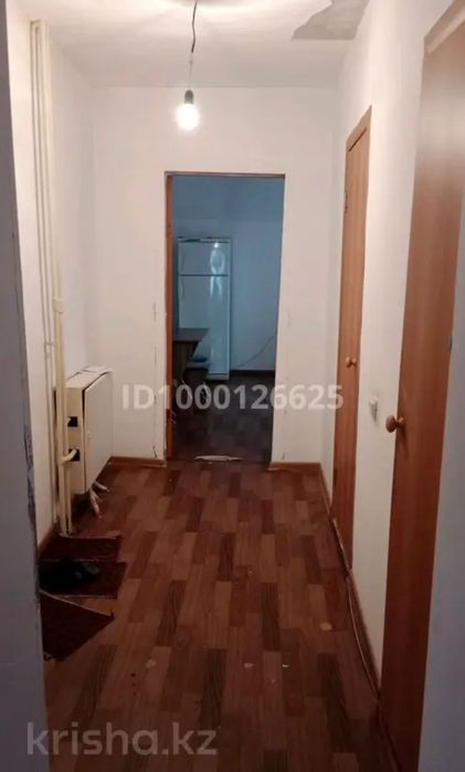 Продам 1ком кв район Береке 3 этаж