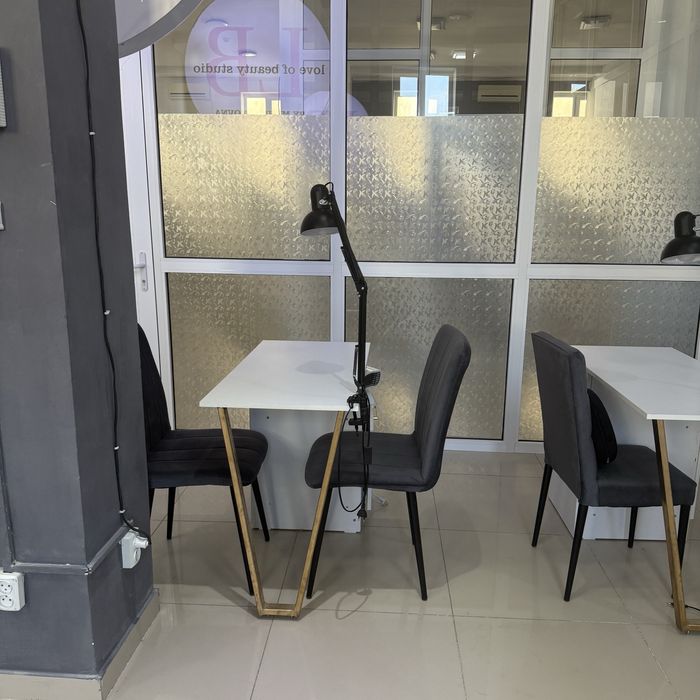 Сдаются места нейл мастерам