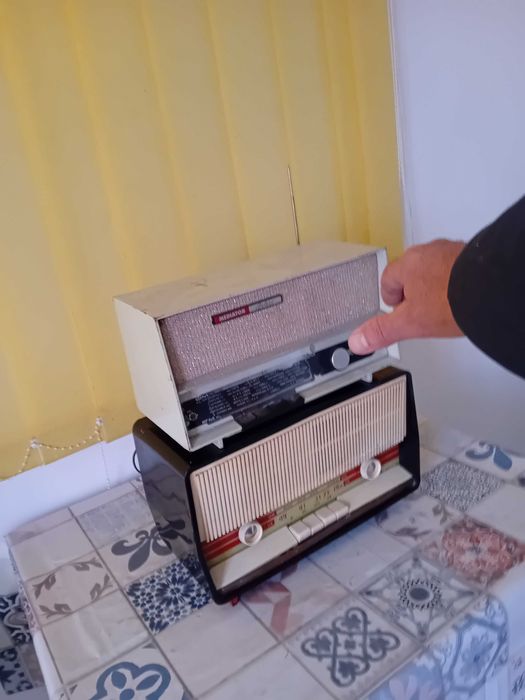 Aparat radio statie detector radiatii pikup