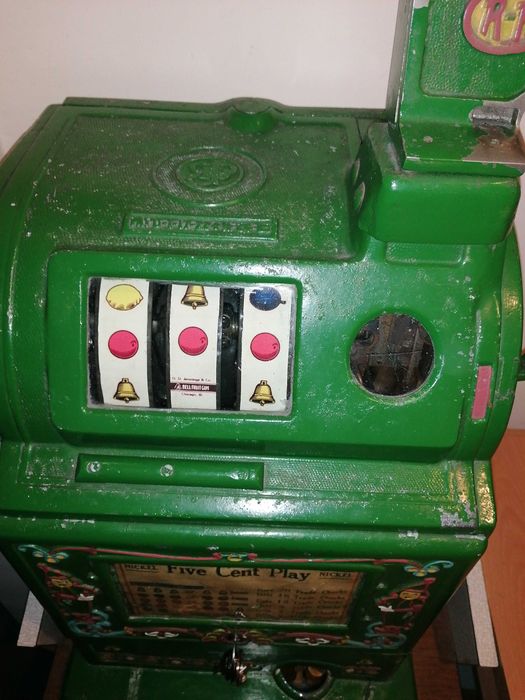 Vand joc mecanic JENNINGS DUTCH BOY 5 CENT Slot Machine. Nu