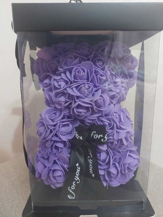 Мечета изработени от вечни рози