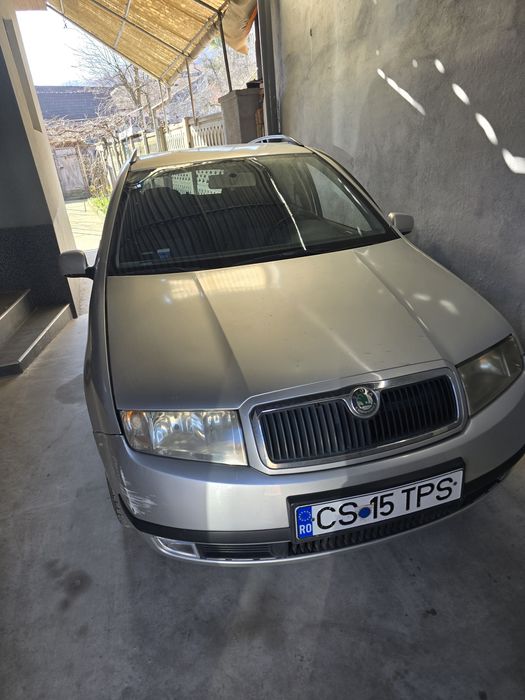 Dezmembrez skoda fabia 1.4 16v