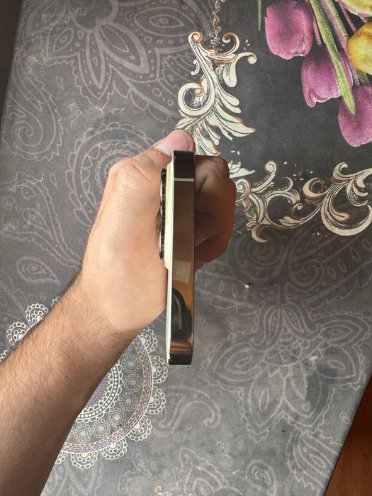 iPhone 14 Pro Max Gold