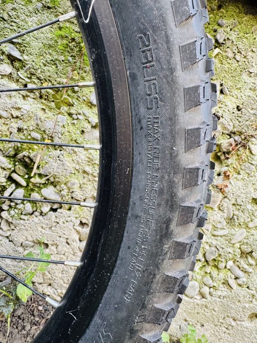 Cauciucuri bicicleta specialized