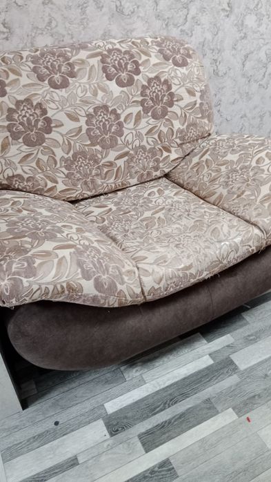 Продам кресло, цена договорная