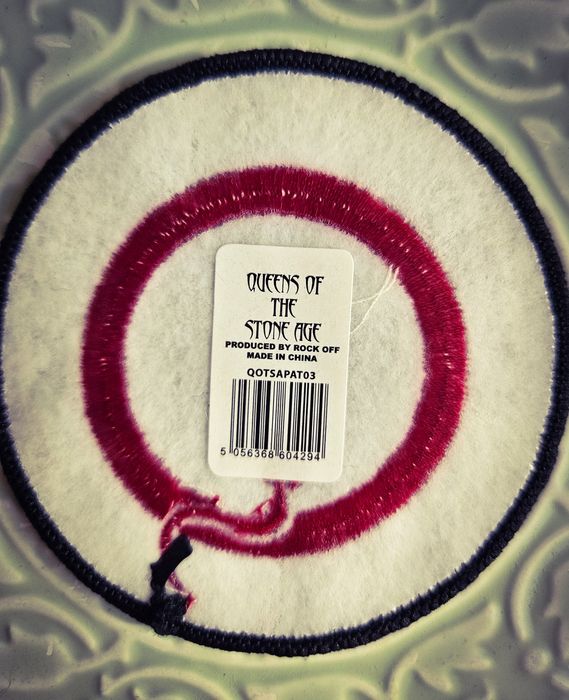 Patch brodat Queens Of The Stone Age Rock Off