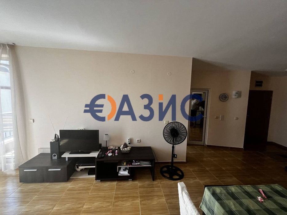 Продава се Двустаен апартамент в Свети Влас - 70 кв.м за 722 €/кв.м - Снимка #2