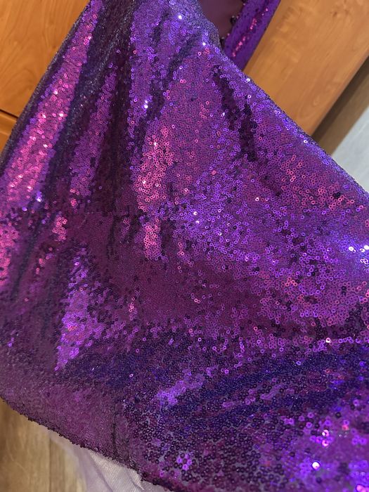 Пррдам праздничное платье