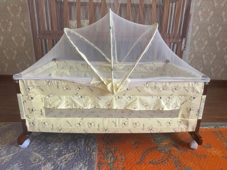 Продается манеж в идеальном состоянии