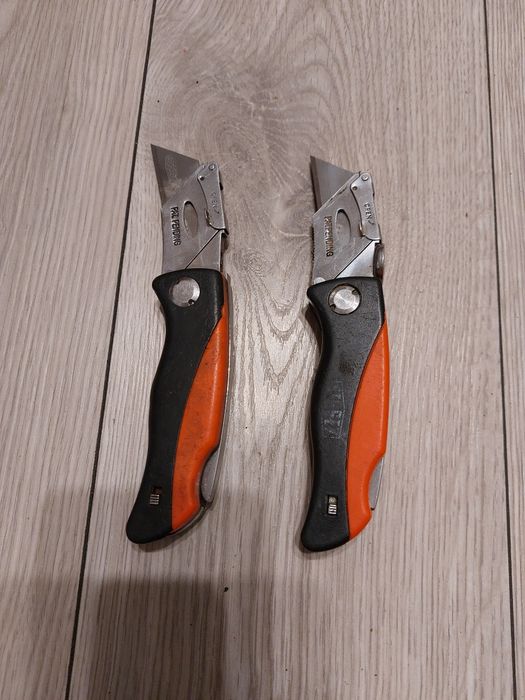 Vand 2 Cuter Briceag Bessey