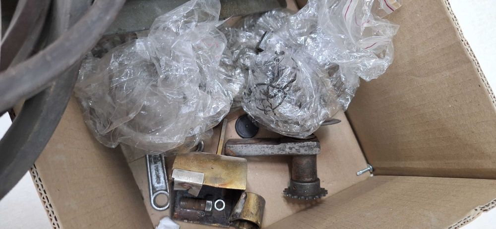 Лепачна машина за кутии SOMOTO MODEL II