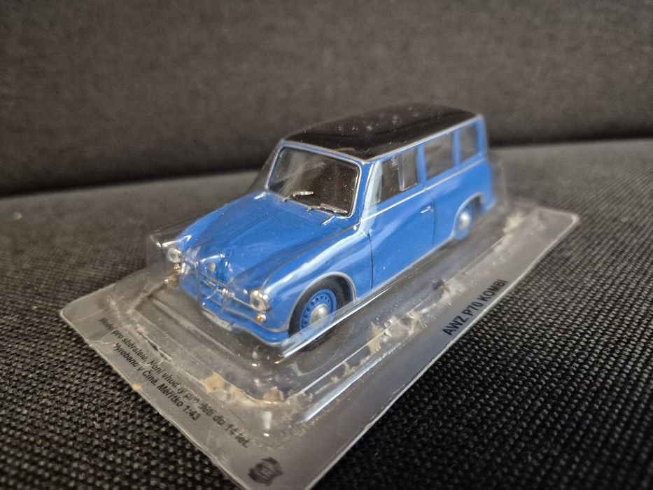 Machete DDR DeAgostini 1:43