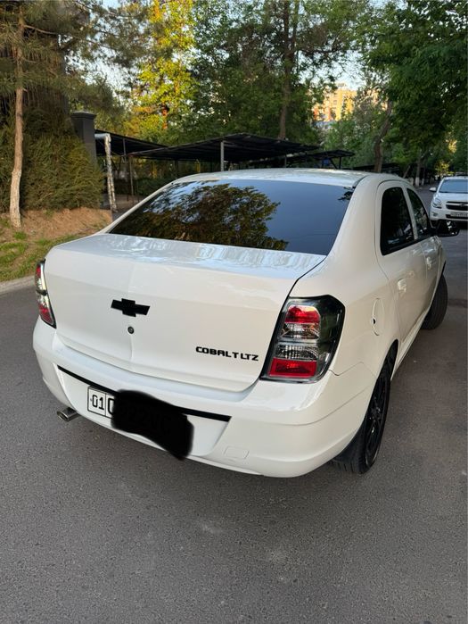 Chevrolet Cobalt 2025 — 3