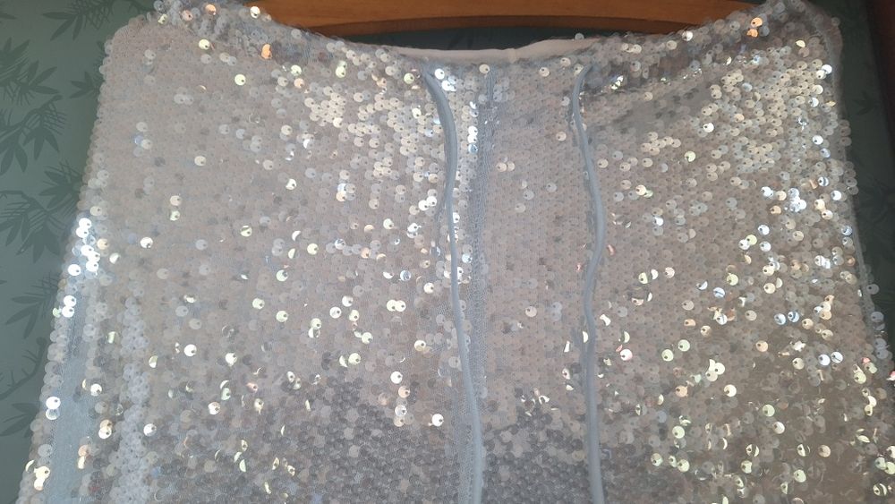 Pantaloni lungi cu paiete argintii  Noi (fără etichetă), mărime universala
