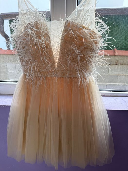 Рокля с пера Junona