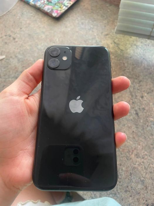 Астана iPhone 11, б/у  продам срочно