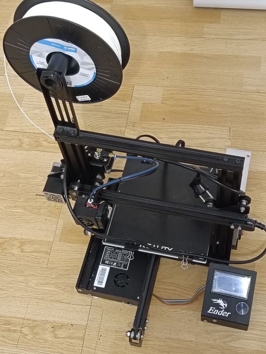 Imprimanta 3D Creality ender 3