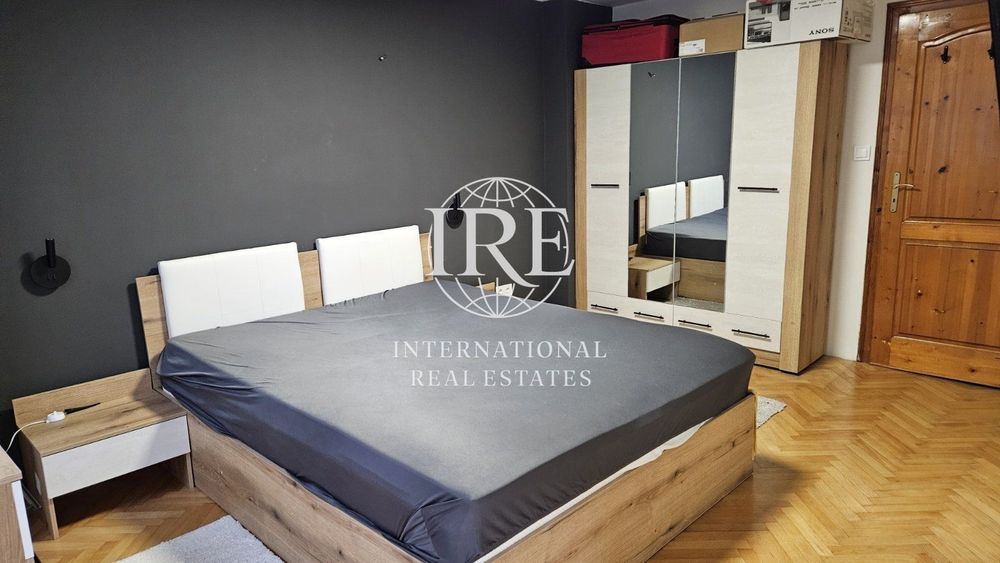 Обзаведен 4-стаен апартамент с камина !