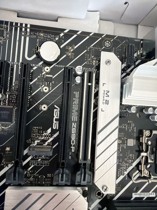 Placa de baza Asus Prime Z690-p DDR5