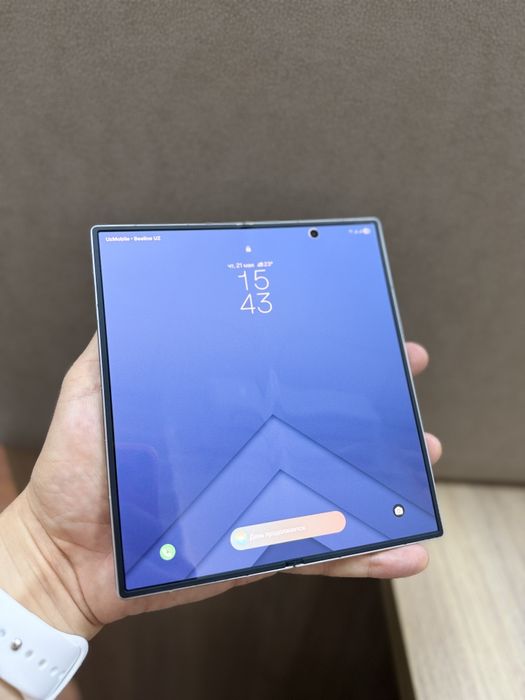 Срочно продам Samsung Galaxy Fold 7