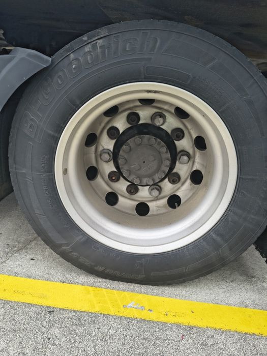 Anvelope 295/60/22.5/// Camion