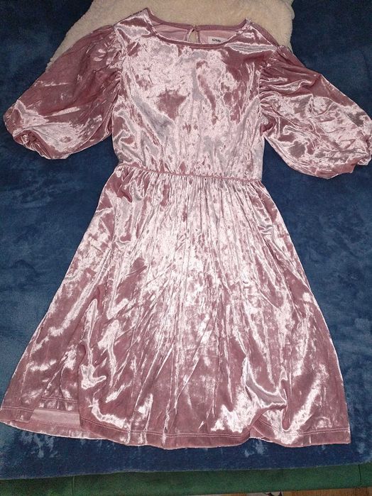 Rochița noua fără eticheta pt fetite