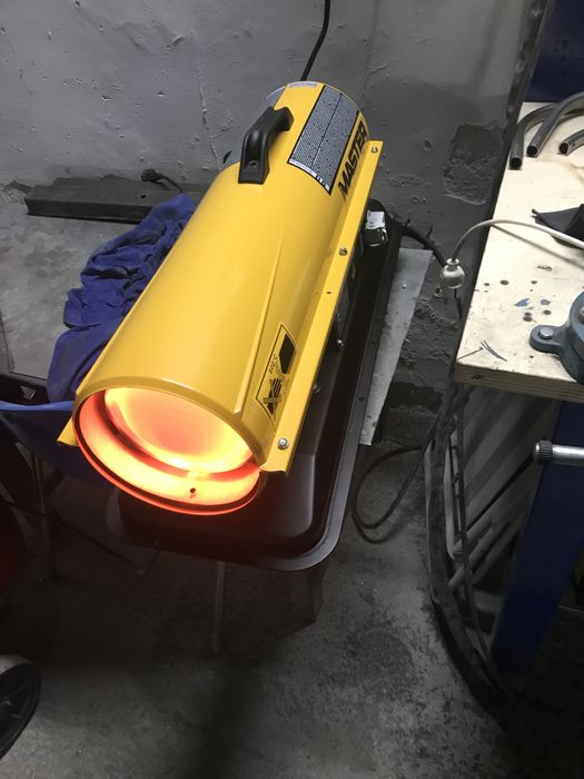 Inchiriez dezumidificatoare profesionale