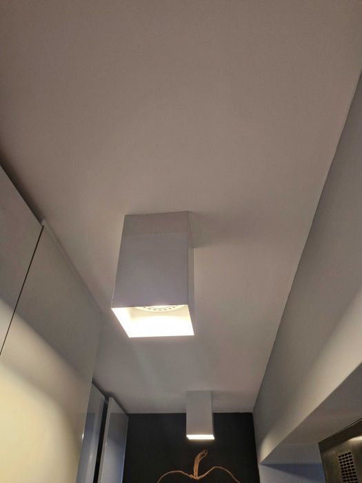 Спот лампа карданова AR111