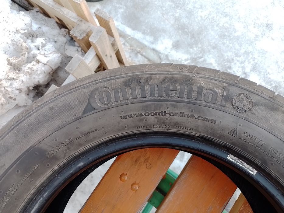 Продам б/у резину Continental R15