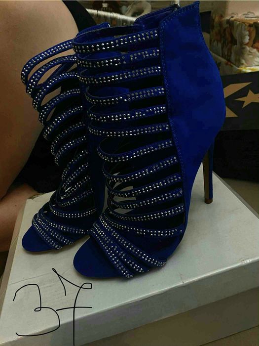 Дамски обувки , само мерени