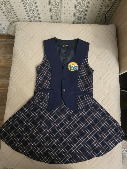 Школьная форма на девочку, СОСТОЯНИЕ НОВОЙ!