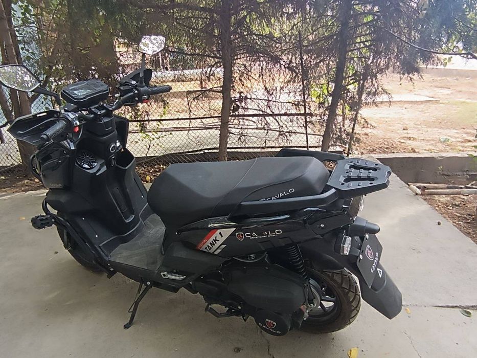 skuter sotiladi arzonga