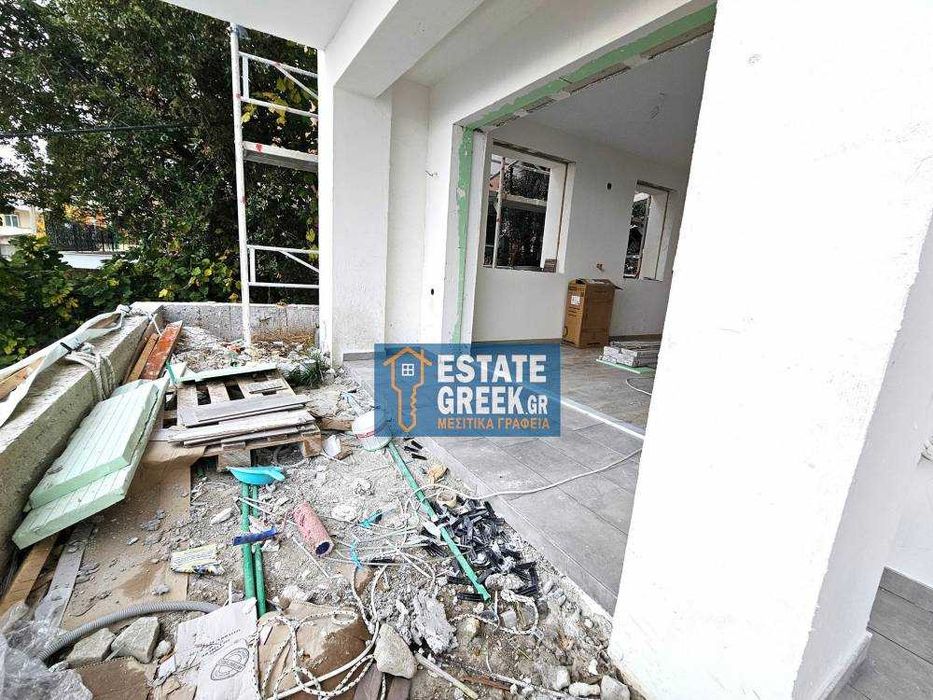 ПРОДАВА СЕ гарсониера 28 кв.м. в ДЕПОС Кавала (код 8331)