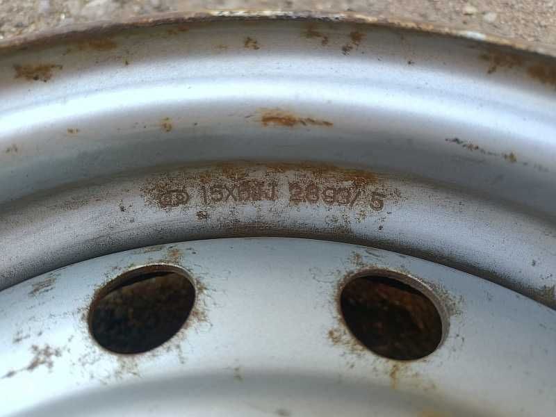 Продам металлический диск на Hyundai/Kia